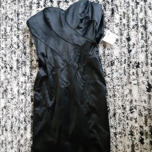 BeBe cocktail dress NWT XXS 00- fits like a true 00.